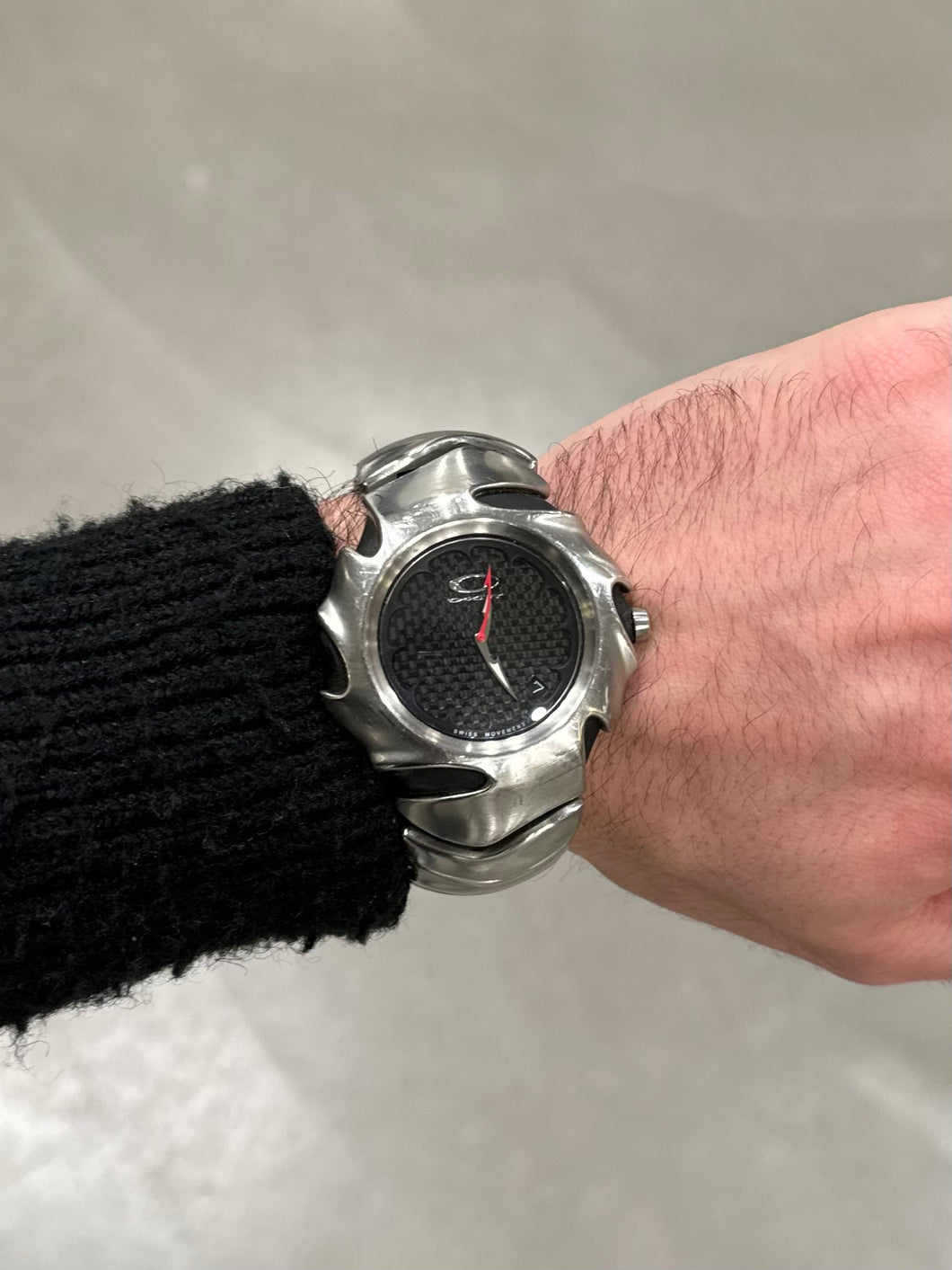 2003 Oakley blade black and silver watch