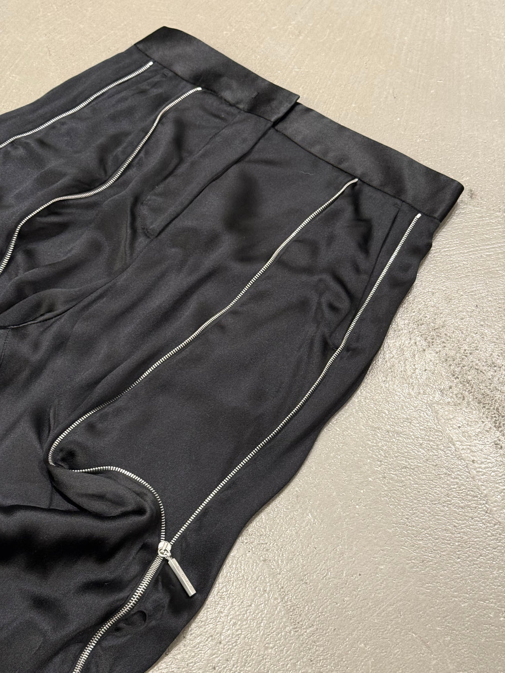 2000s Giorgio Armani full zip silk pants