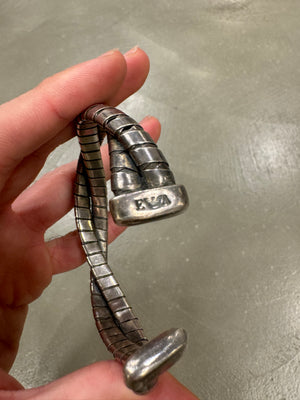 2000s Emporio Armani 925 silver intersected bracelet