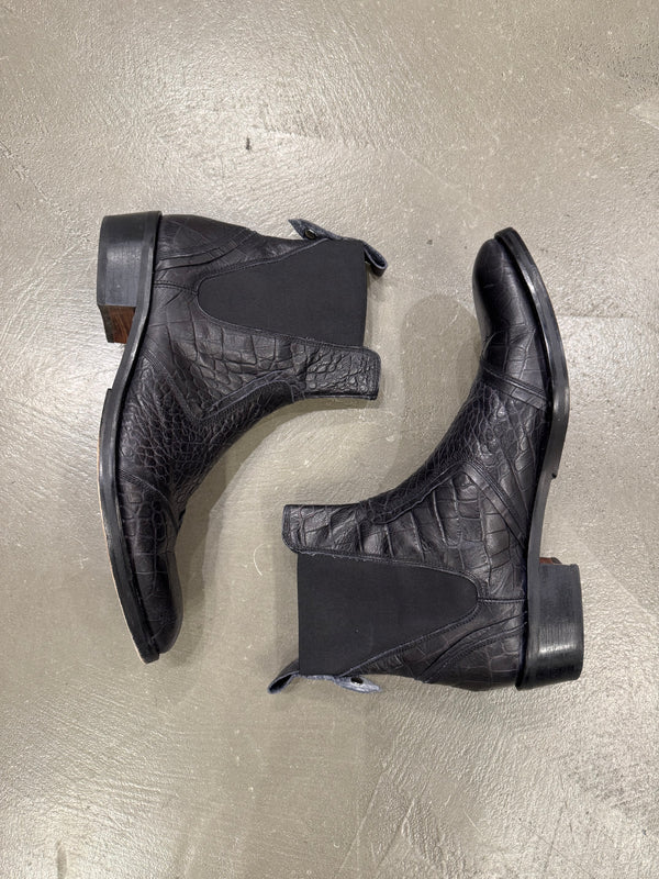 2000s Cavalli faux crocodile leather chelsea leather boots
