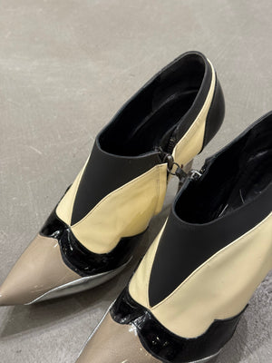 F/W2008 Balenciaga patent leather pumps