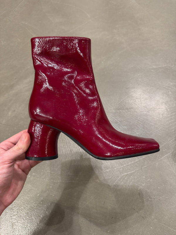 Ann Demeulemeester red ankle boots