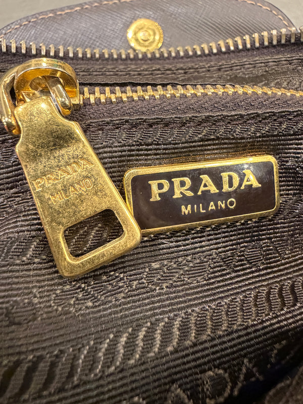 2000s Prada nylon crossbody bag