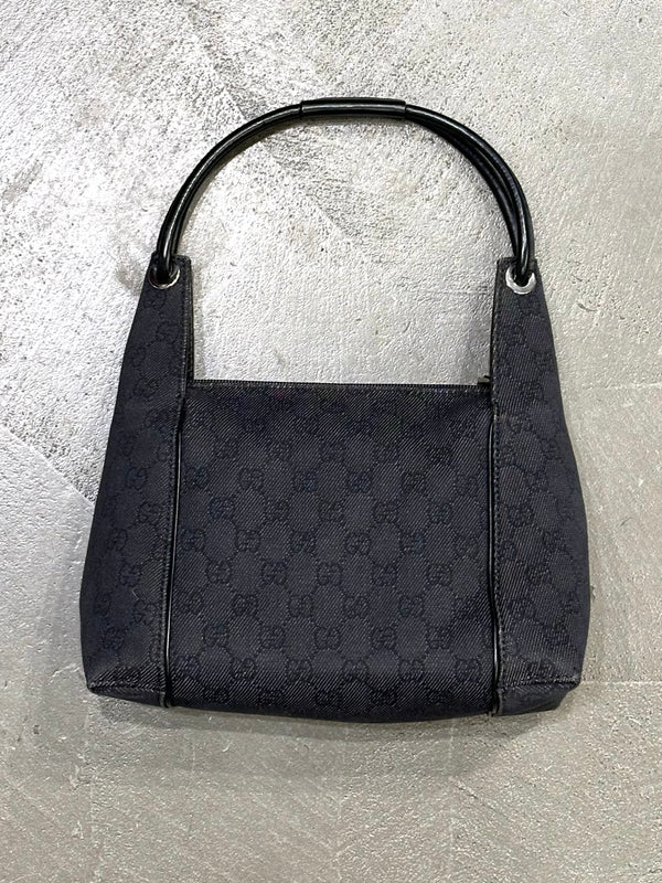 2000s Gucci GG canvas shoulder bag