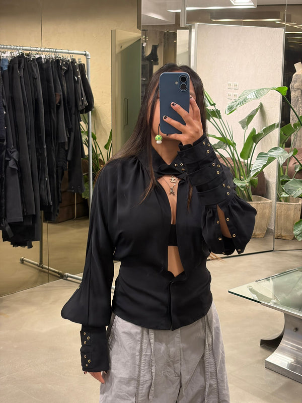 A/W2003 Gucci by Tom Ford grommet choker bondage blouse