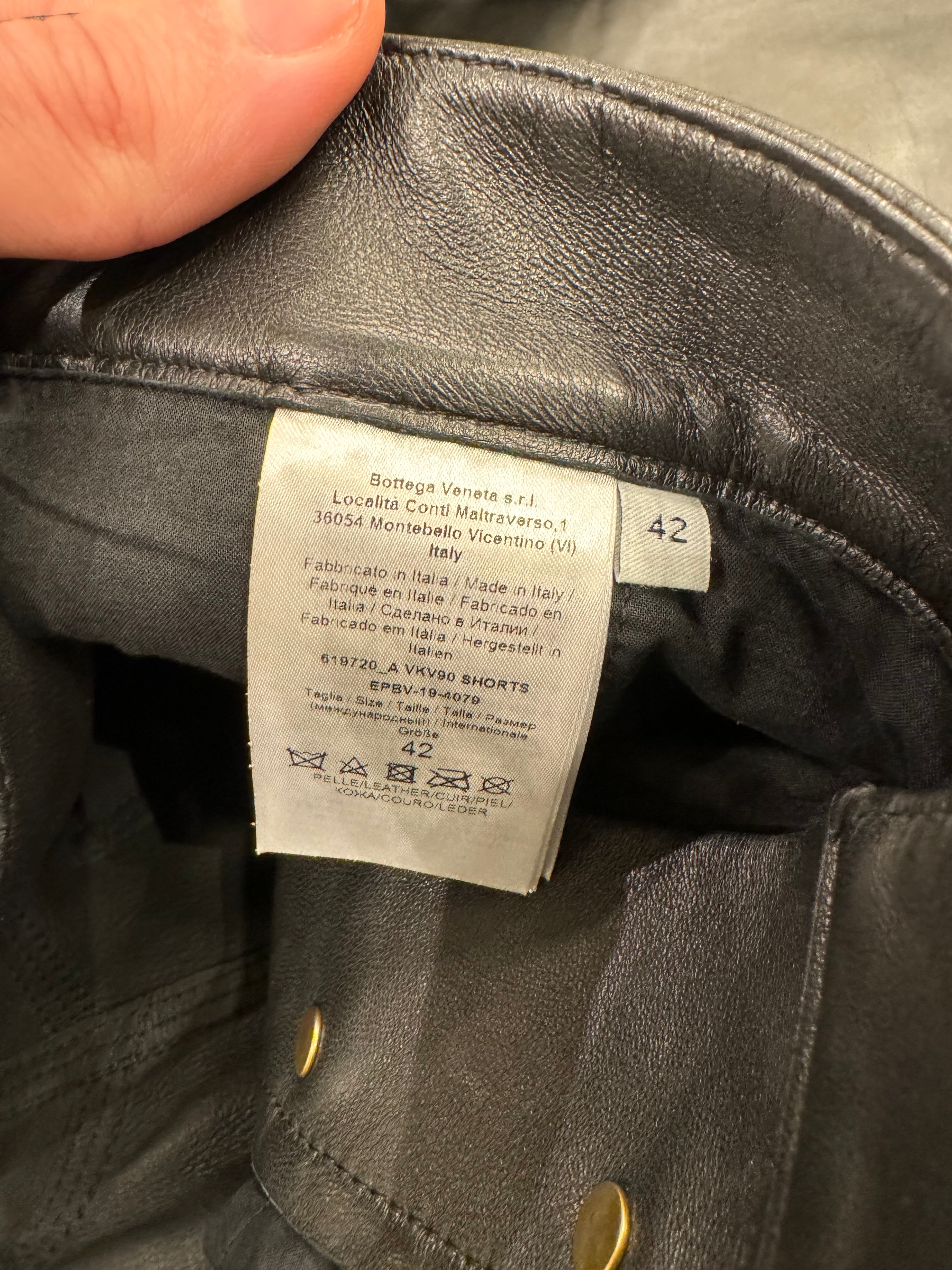 S/S 2020 Bottega Veneta leather carpenter shorts