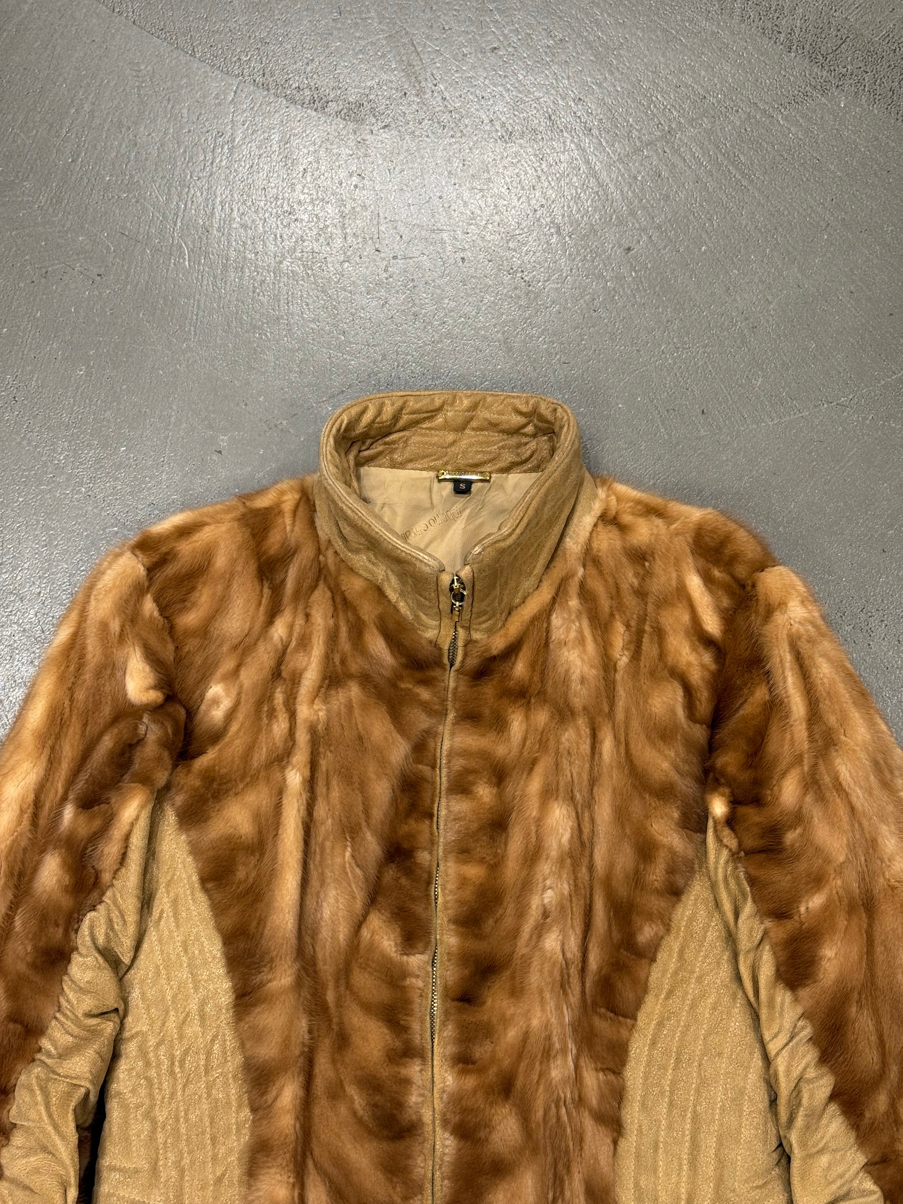 roberto cavalli ベージュシルクダウンジャケット　ミンク毛皮 roberto cavalli ベージュシルクダウンジャケットミンク毛皮