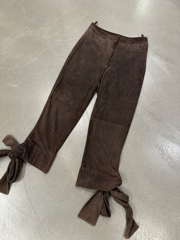 F/W2002 Yves Saint Laurent by Tom Ford bow tie leather short trousers