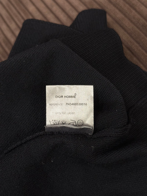 A/W2005 Dior by Hedi Slimane distressed v-neck knit