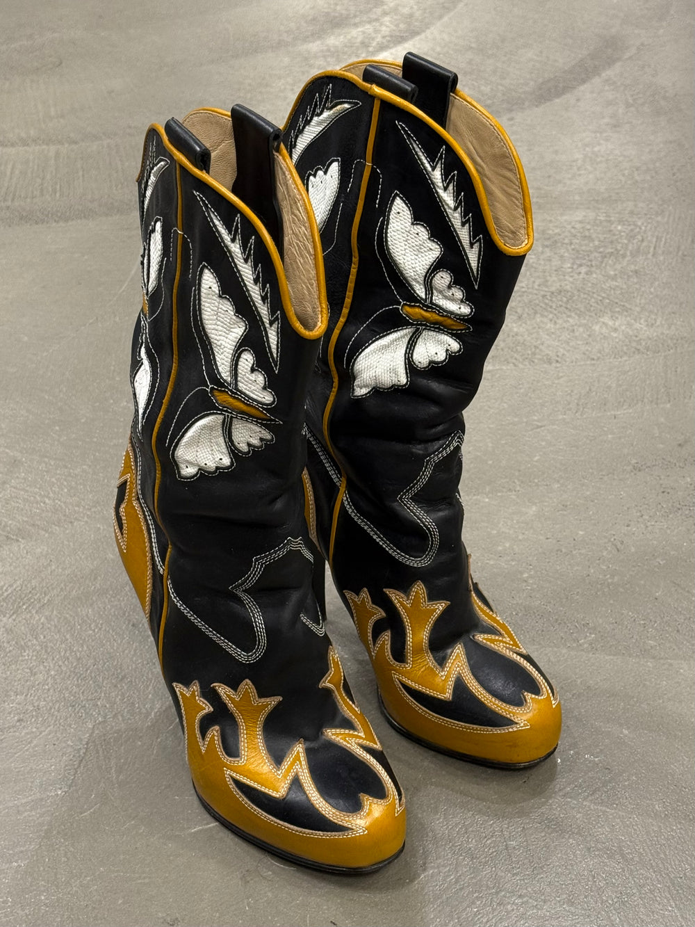 2000s Dolce & Gabbana runway western cowboy boots