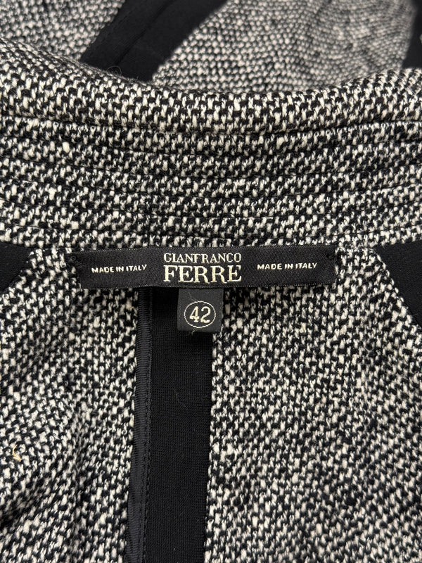 2000s Gianfranco Ferré paneled tweed jacket