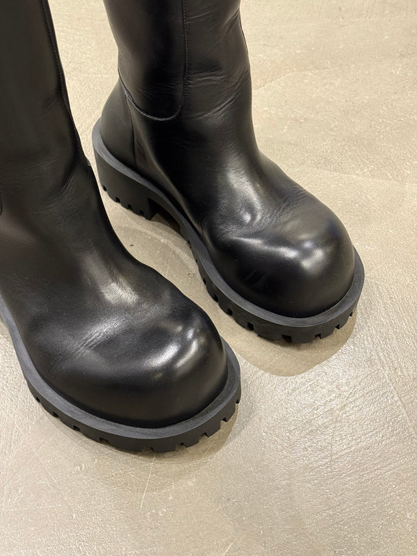 Balenciaga hummer leather boots