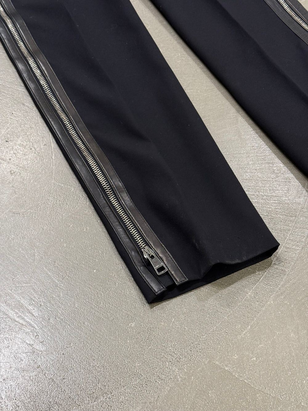 A/W2001 Gucci by Tom Ford full zipper pants