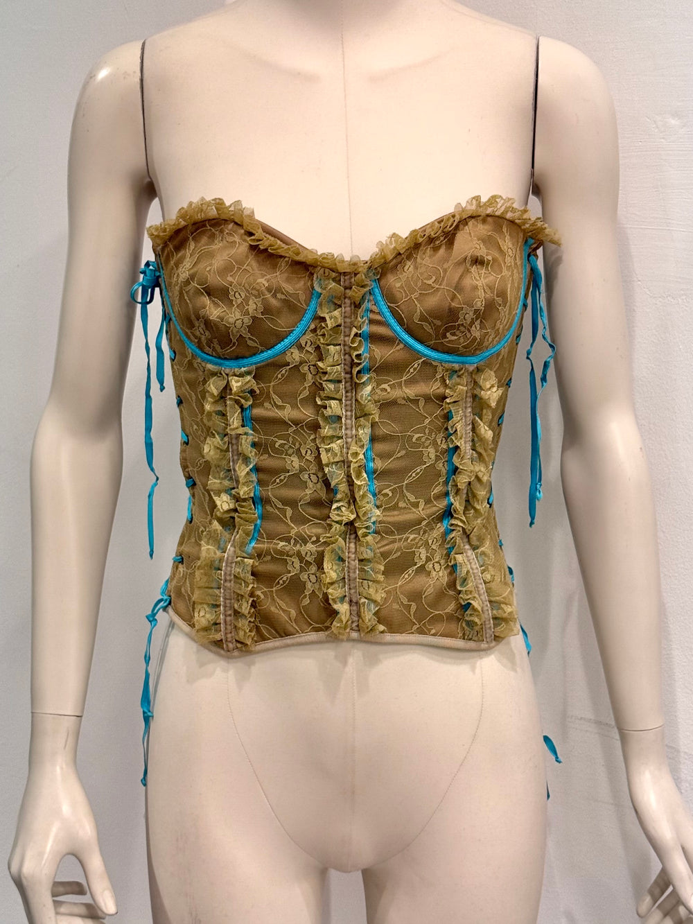 S/S2002 Dolce & Gabbana runway lace-up corset top