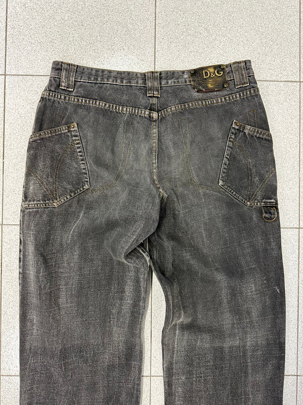 AW2003 D&G heavy baggy asymmetrical jeans