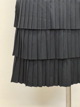 Load image into Gallery viewer, 1998 Junya Watanabe ruffled layered skirt
