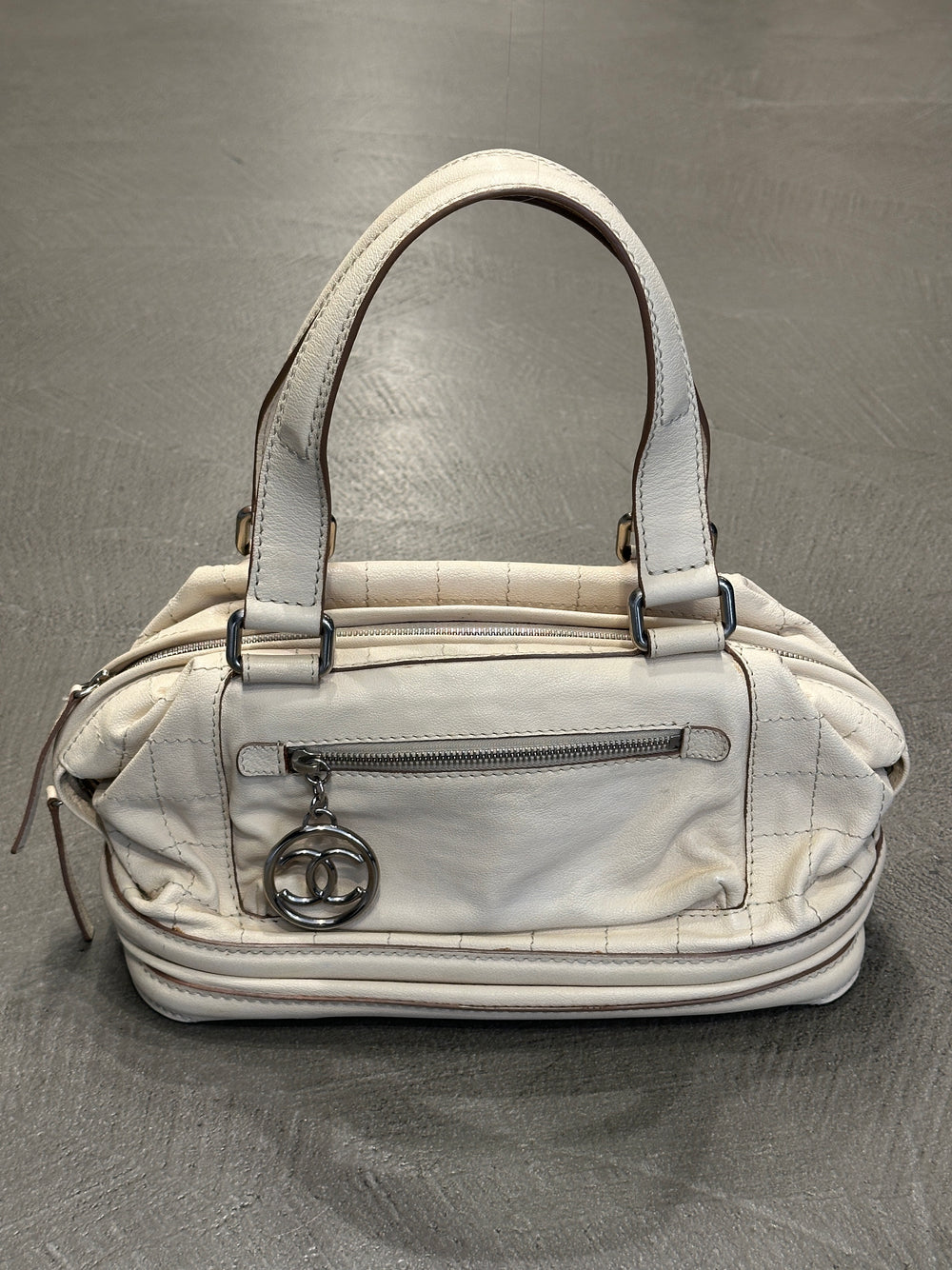 2006-2008 Chanel leather Essential bowler bag