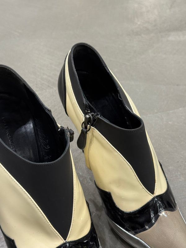 F/W2008 Balenciaga patent leather pumps