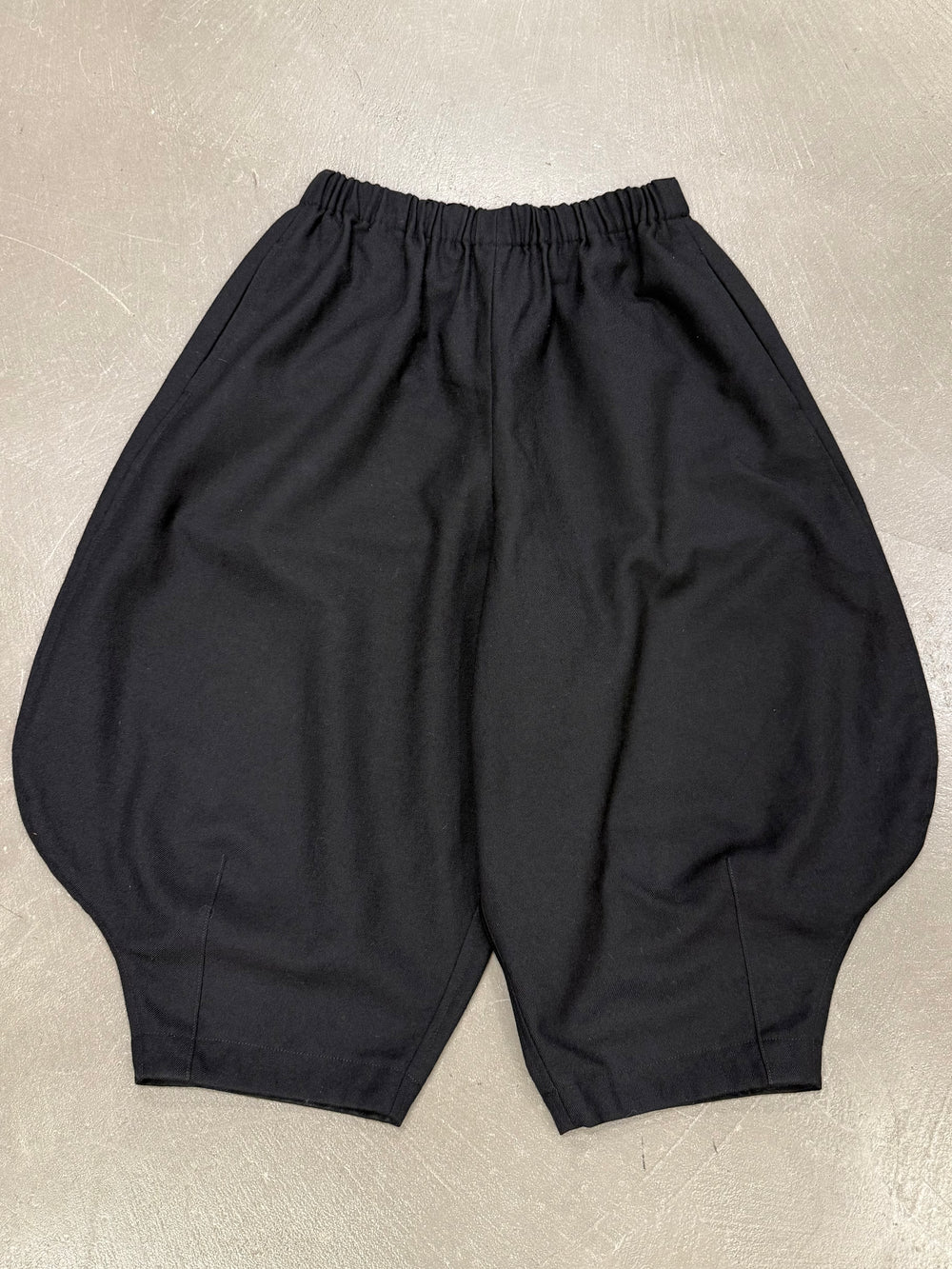 Comme des Garçons baloon shorts pants