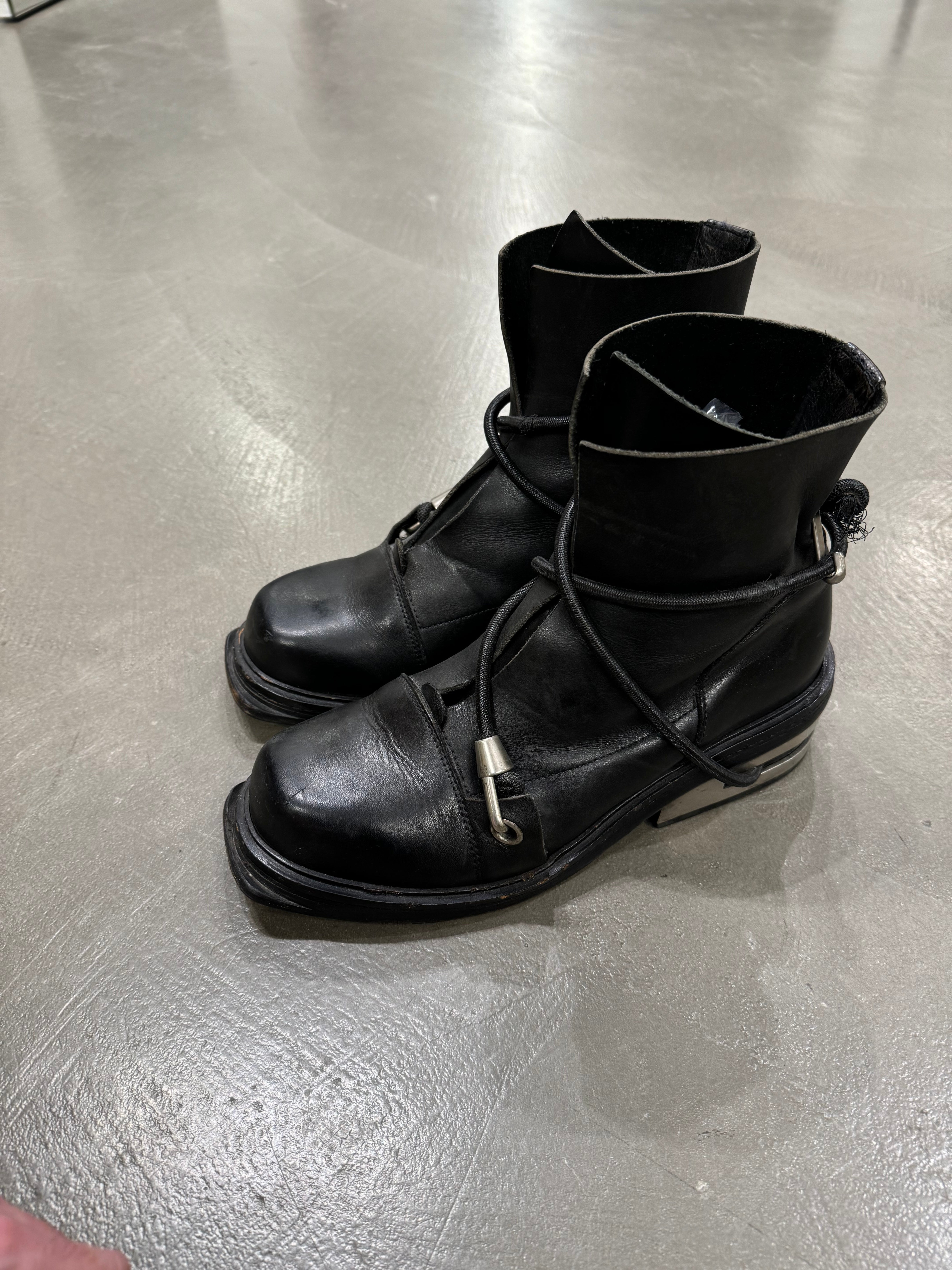 A/W 1996 Dirk Bikkembergs metal heel bungee cord boots