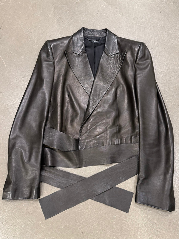 2001 Gucci by Tom Ford black leather tie waist jacket