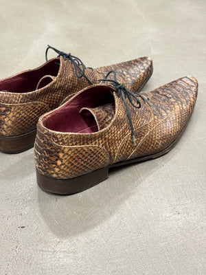 2000s Dolce & Gabbana printed leather derby shoes