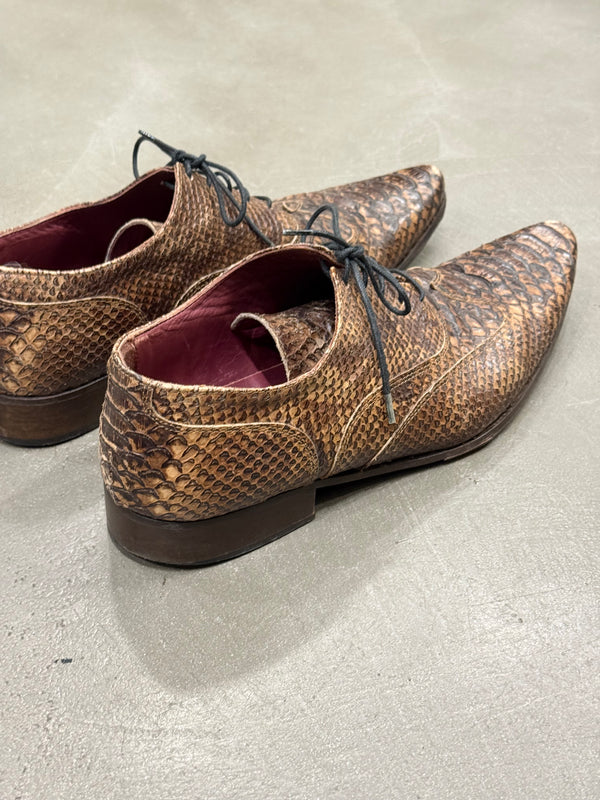 2000s Dolce & Gabbana printed leather derby shoes