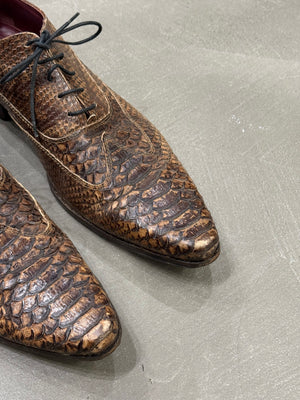 2000s Dolce & Gabbana printed leather derby shoes