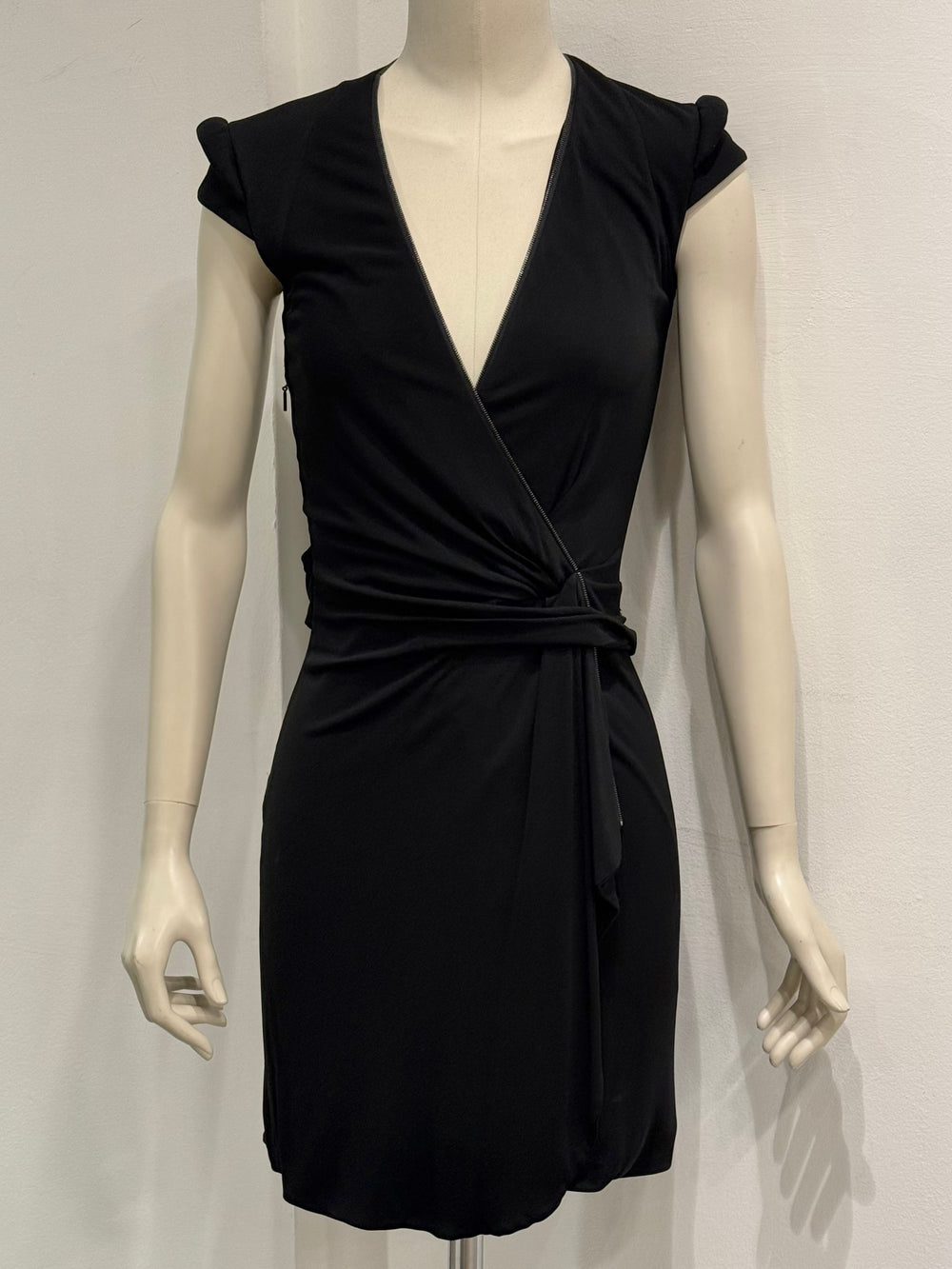 2009 Gucci full zipper dress