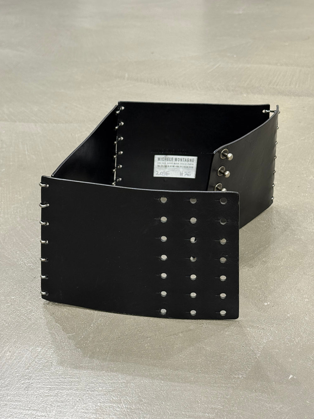 S/S2013 Ann Demeulemeester runway corset belt