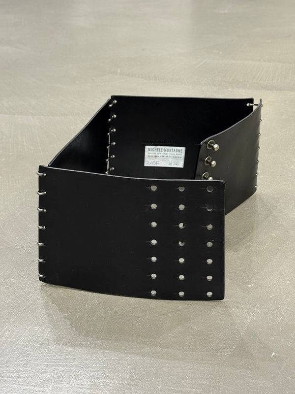 S/S2013 Ann Demeulemeester runway corset belt