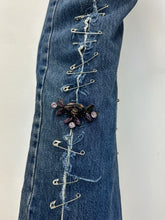 Load image into Gallery viewer, S/S 2001 Dolce &amp; Gabbana safety pin punk jeans with broches
