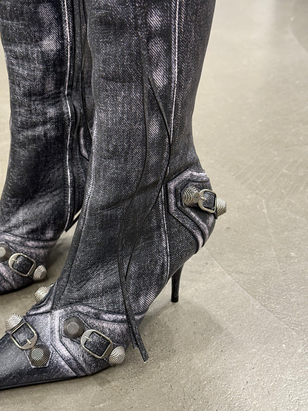 Balenciaga heeled city boots - new