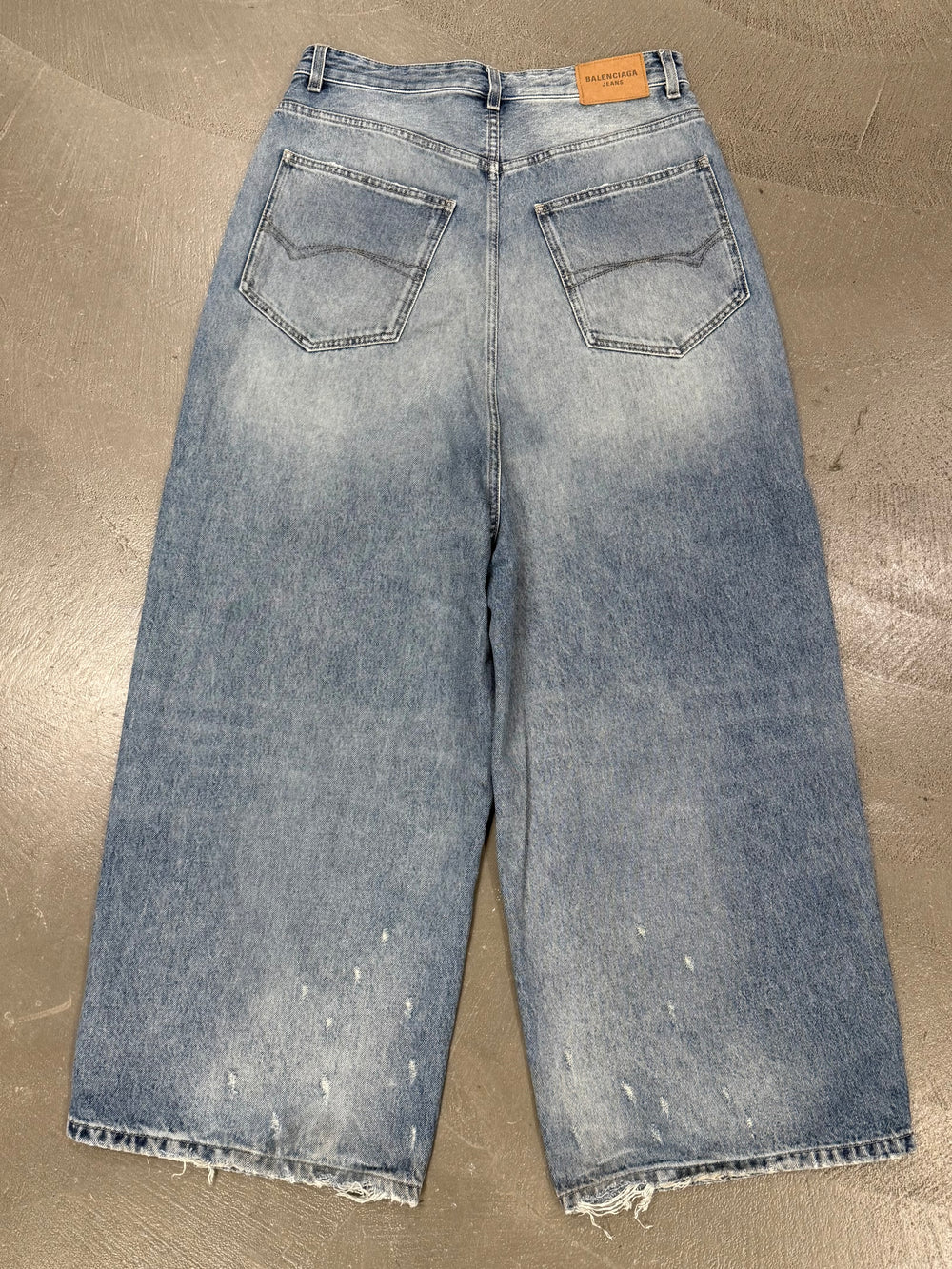 2024 Balenciaga oversized baggy jeans