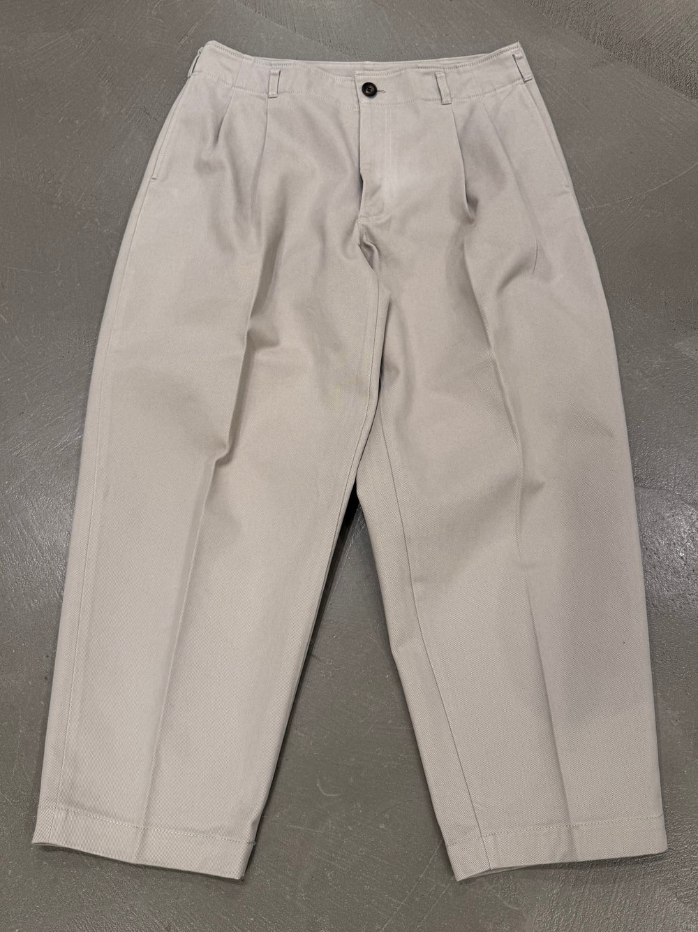 2000s Comme des Garçons off-white cropped trousers