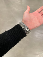 Load image into Gallery viewer, 2003 Oakley blade black and silver watch
