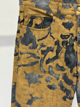 Load image into Gallery viewer, A/W2001 Roberto Cavalli camouflage pants
