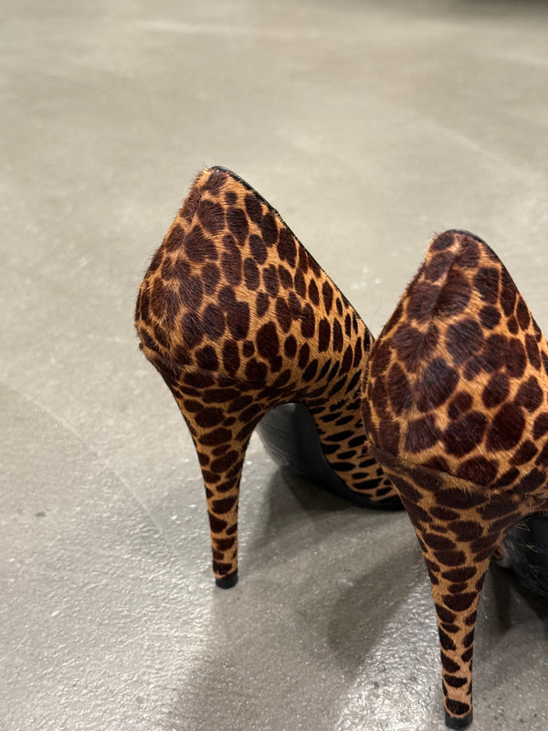 2000s Dolce & Gabbana leopard pony hair heels