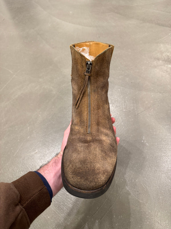 2000s Martin Margiela zipper distressed suede boots