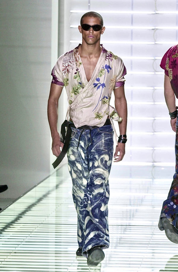 S/S2001 Gucci by Tom Ford runway seaward print jeans