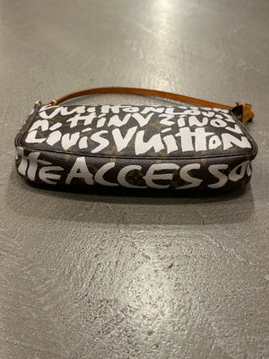 2001 Louis Vuitton x Stephen Sprouse Graffiti Accessoires mini bag