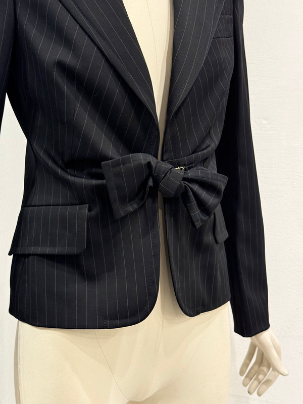 2004 Gucci by Tom Ford pinstripe bow blazer