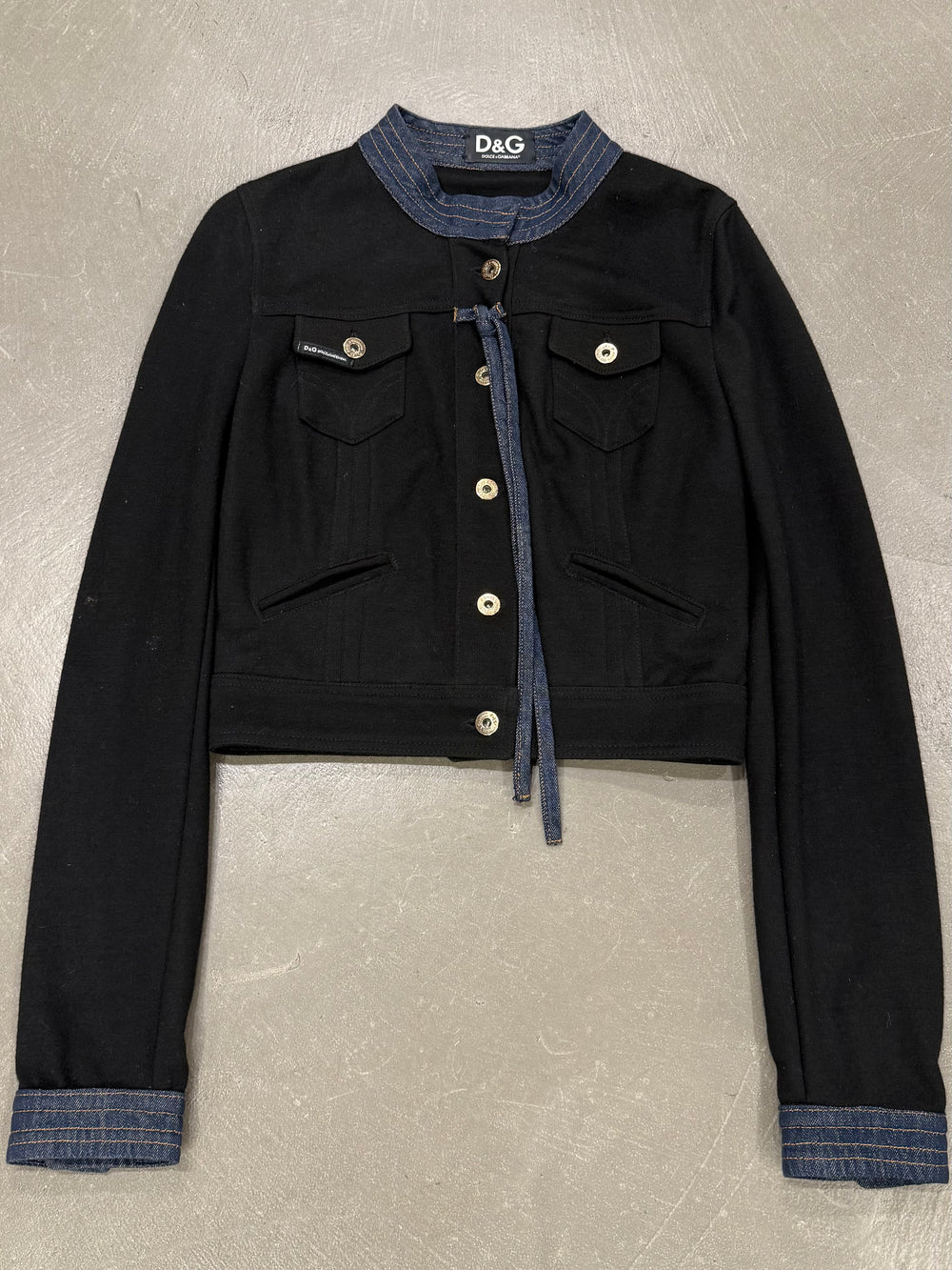 2000s Dolce & Gabbana denim trim cropped jacket