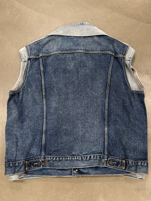 A/W2018 Vetements x Levi’s oversized double layer denim vest