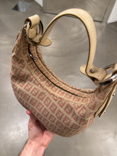 Load image into Gallery viewer, Fendi Hobo bag
