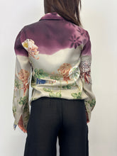 Load image into Gallery viewer, SS2001 Gucci by Tom Ford Chrysanthemum silk shirt
