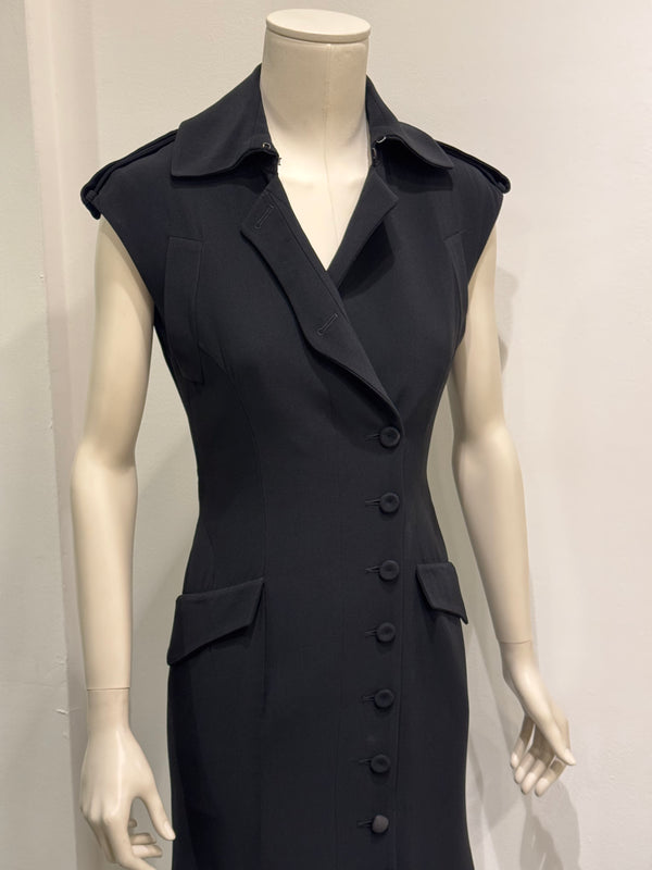 2011 Alexander McQueen buttons-up dress