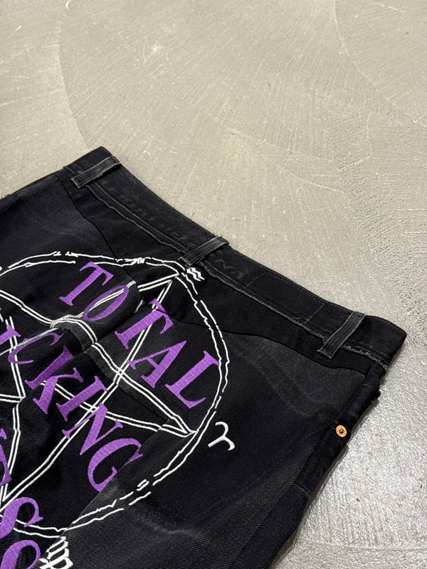 A/W 2017 Vetements “Total fucking darkness” jeans