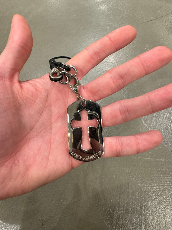 2000s Dolce & Gabbana dog tag cross necklace