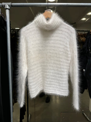 2000s Gucci angora furry sweater